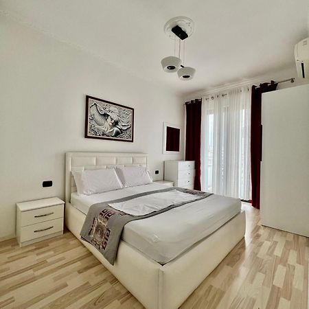 티라나 Spiranca Downtown Comfort 아파트 외부 사진