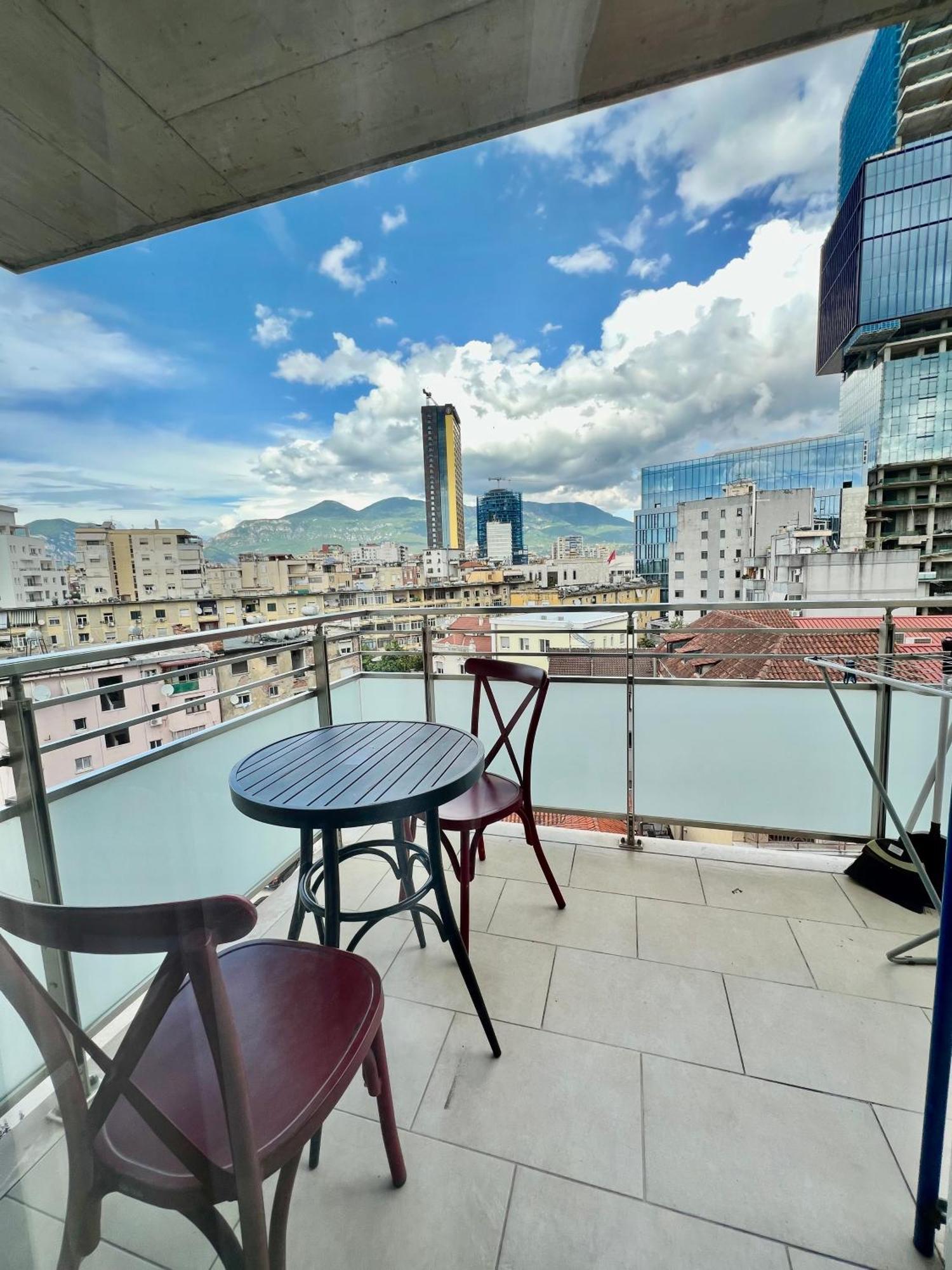 티라나 Spiranca Downtown Comfort 아파트 외부 사진